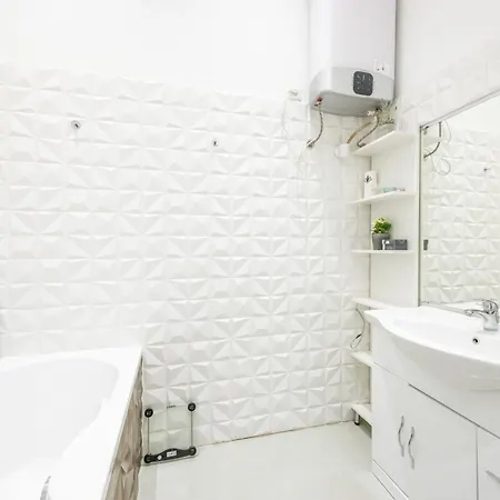 Deluxe & Cozy 1 Bedroom Suites Next To The Fashion St Budapest Exterior photo