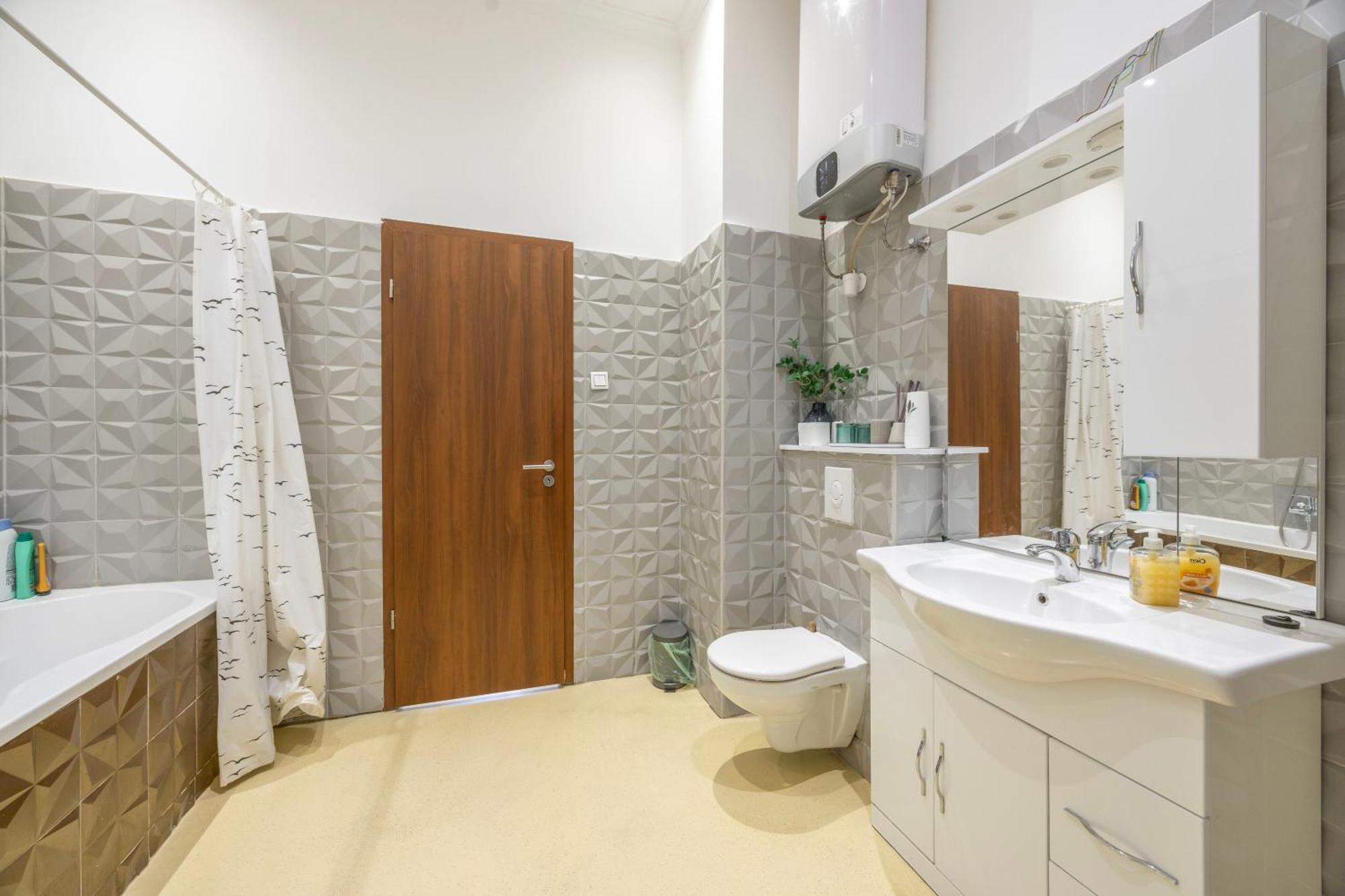 Deluxe & Cozy 1 Bedroom Next To The Fashion St Appartamento